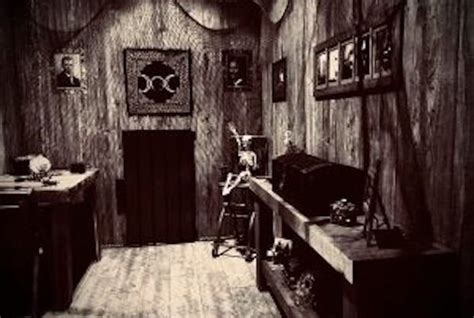 Witch hunf escape room